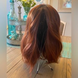 Beautiful WFEW wig